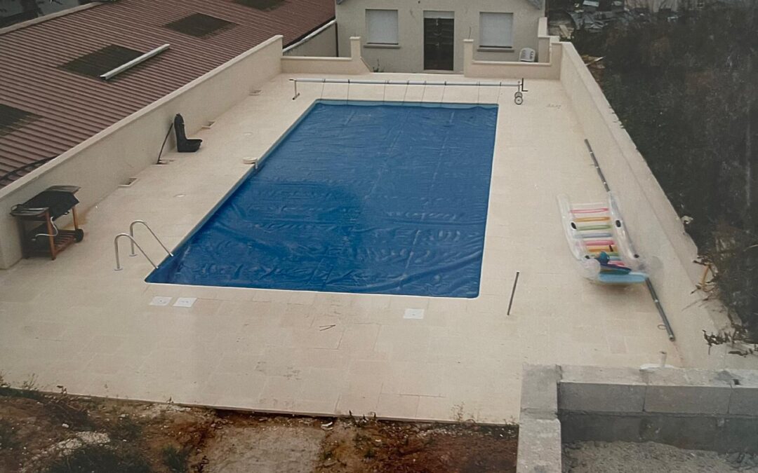 Création d’une piscine et aménagement de terrasse(51 Jonchery sur Vesle)